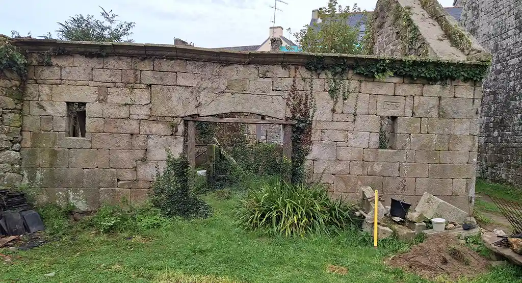 longère ancienne en pierre avant travaux
